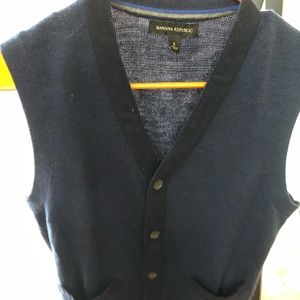 Men’s sweater vest-